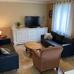 펜션 Grande Maison En Bord De L'eau Avec Jardin - 6 Chambres, Proche Commerces - Fr-1-410-442 라챠터수르르로얼