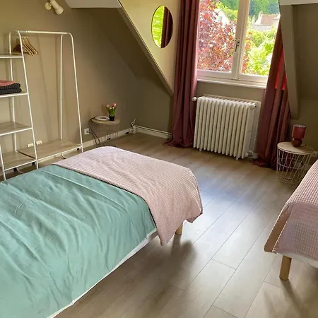 Grande Maison En Bord De L'eau Avec Jardin - 6 Chambres, Proche Commerces - Fr-1-410-442 別荘 *