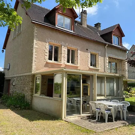 Grande Maison En Bord De L'eau Avec Jardin - 6 Chambres, Proche Commerces - Fr-1-410-442